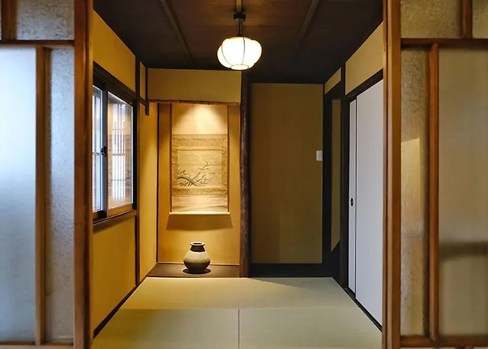 Reikaku Kiyomizu Gojo